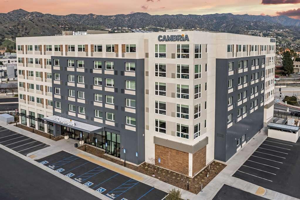 Cambria Hotel Burbank Airport Экстерьер фото